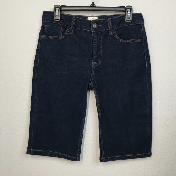 St. John's Bay Denim Bermuda Shorts | Dark Wash | Size 6 - Picture 8 of 8